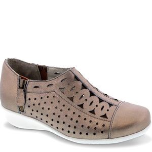 Drew Metro Slip-on 7W